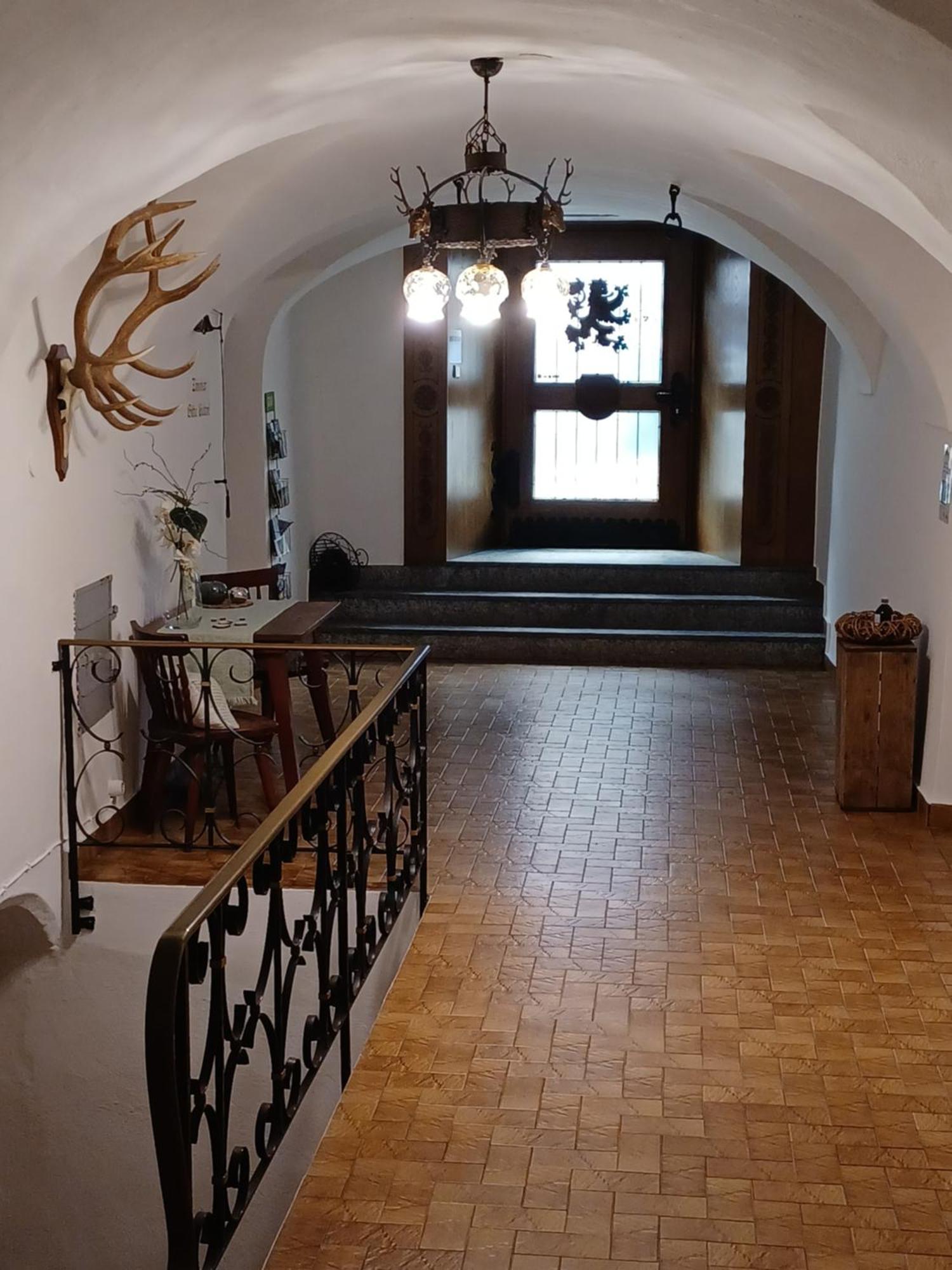 Hotel Garni Loewen Silz Exterior photo